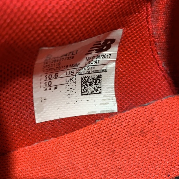 New balance Shoes - Picture 5 of 5